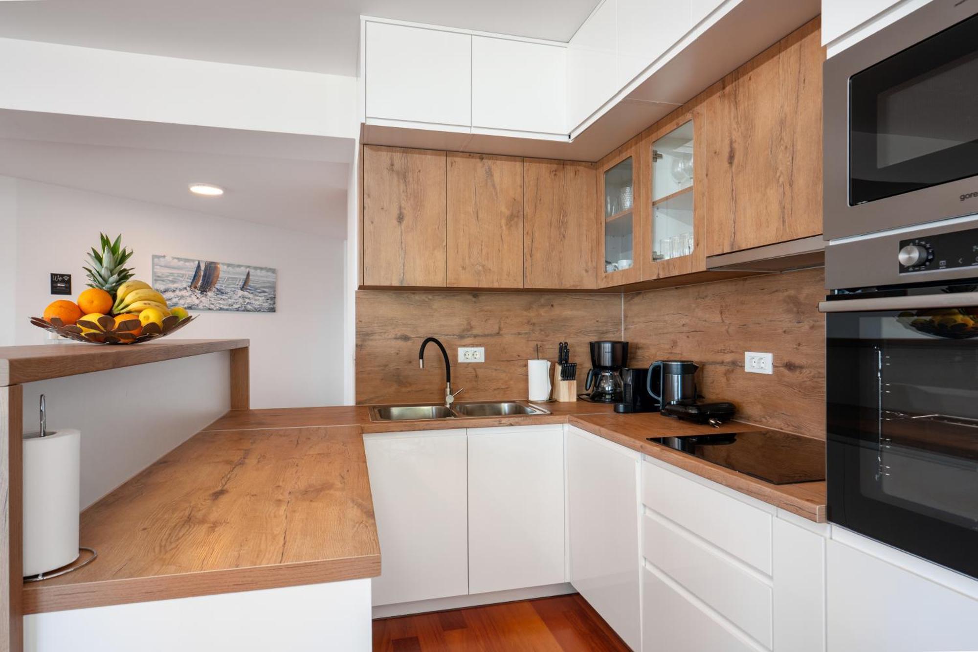 Apartman Zdravka Макарска Экстерьер фото